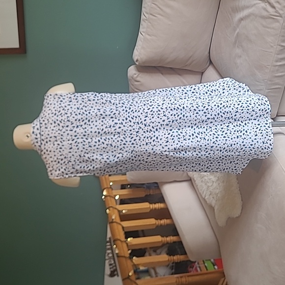 Cabi Camilla leopard shirt dress,  size Medium - Picture 7 of 10